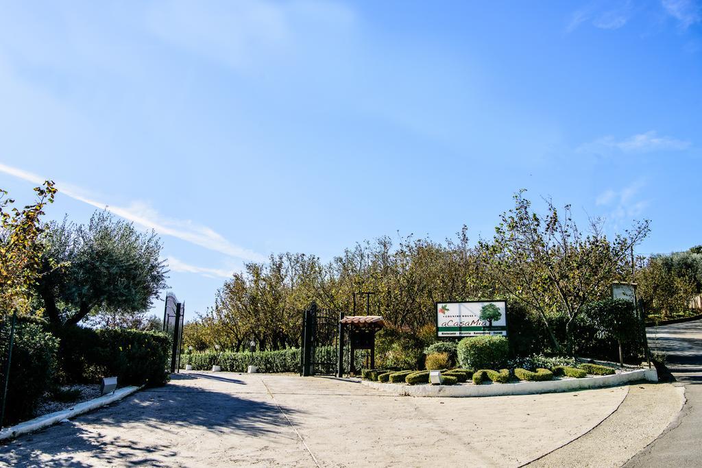Acasamia Resort San Cipriano Picentino ภายนอก รูปภาพ