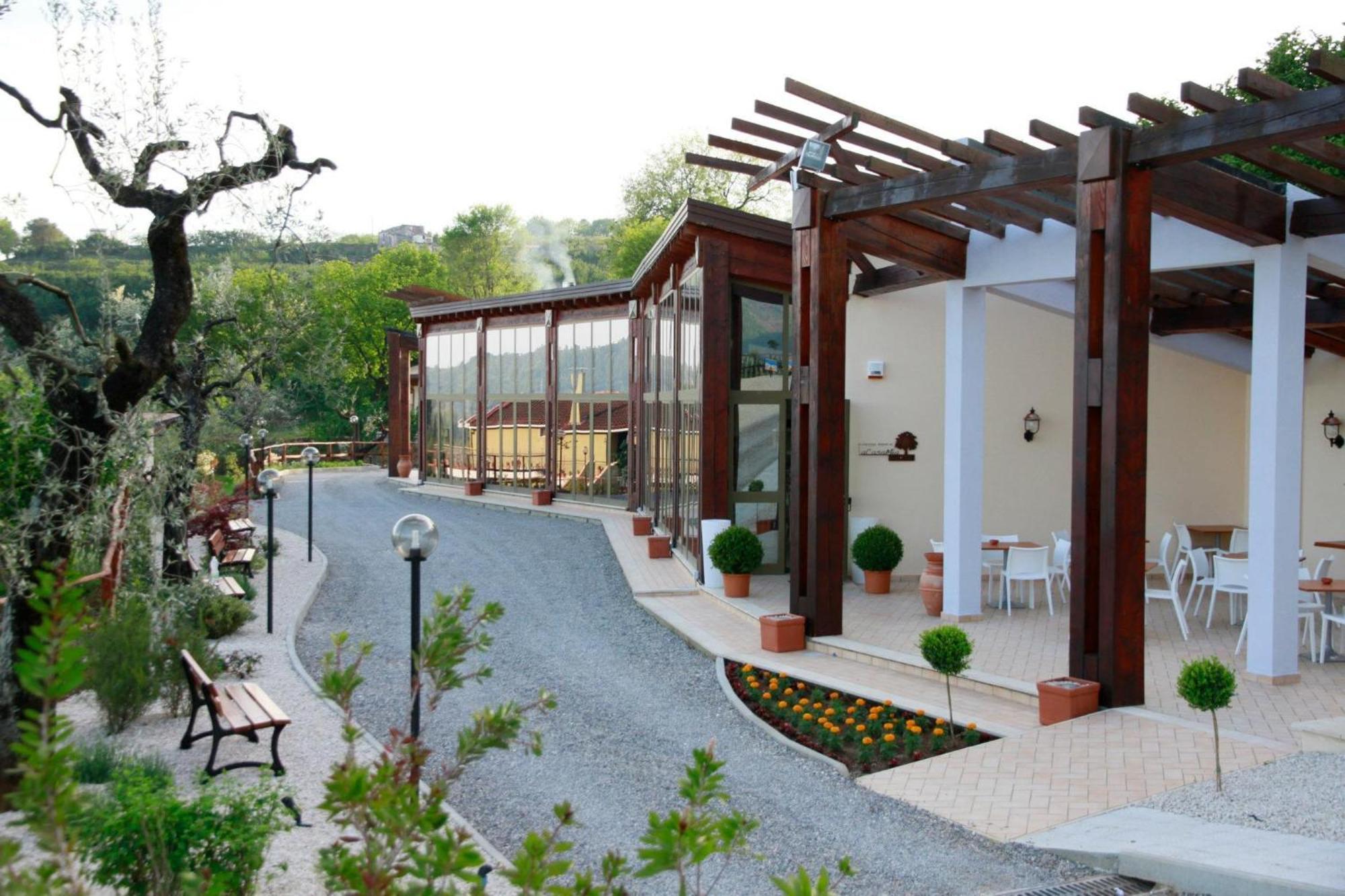 Acasamia Resort San Cipriano Picentino ภายนอก รูปภาพ
